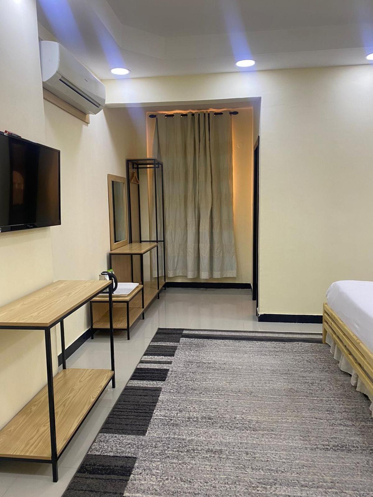 Al Hussam Hotel Apartments Rusayl Exterior photo